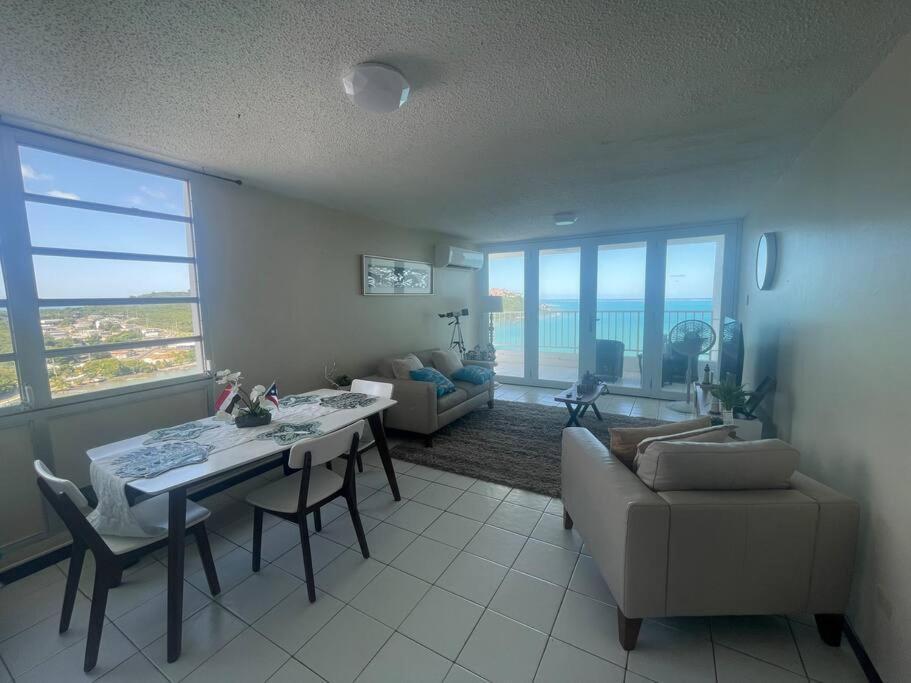 Ocean View 2 Bed 1 Bath 2 Parkings & Pool @ Dos Marinas Fajardo Appartement Buitenkant foto