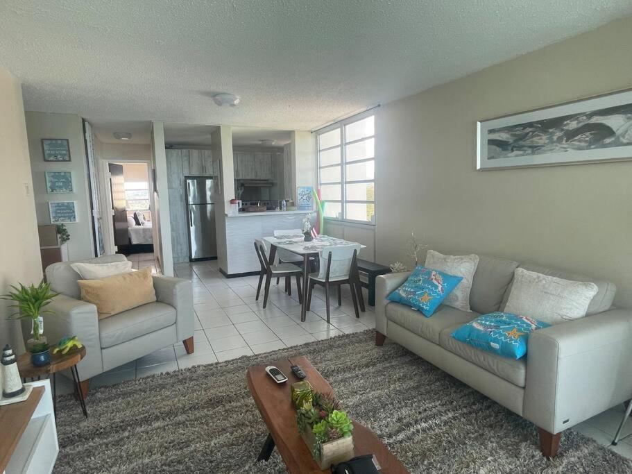 Ocean View 2 Bed 1 Bath 2 Parkings & Pool @ Dos Marinas Fajardo Appartement Buitenkant foto