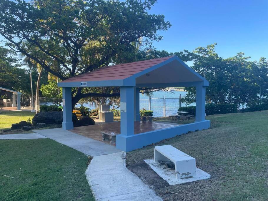 Ocean View 2 Bed 1 Bath 2 Parkings & Pool @ Dos Marinas Fajardo Appartement Buitenkant foto
